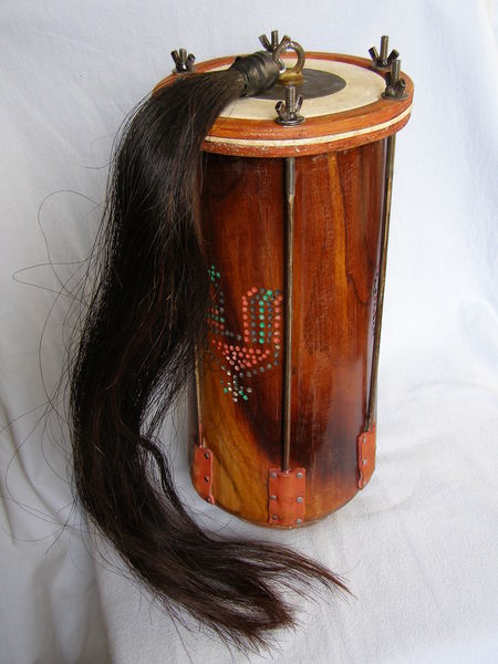 Бугай, музичний інструмент
