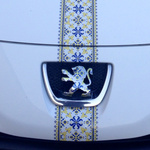 наклейки для авто - вишиванка (фото) наклейки для авто - вишиванка (фото)