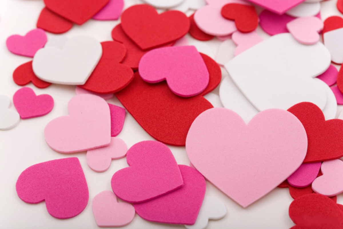 Гадання на валентинках і найдовший поцілунок: як святкують День Святого Валентина фото 12