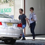 Енн Хеттеуей у вишиванці Енн Хеттеуей у вишиванці