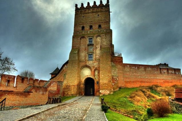 Найромантичніші історії кохання, пов'язані з Україною 1/1 Найромантичніші історії кохання, пов'язані з Україною 1/1