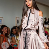 В Чикаго відбувся найяскравіший модний показ року – UaMоdna Fashion Show 2016 57/128 В Чикаго відбувся найяскравіший модний показ року – UaMоdna Fashion Show 2016 57/128