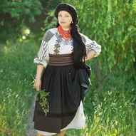 Ladna Kobieta, Подолянка Ladna Kobieta, Подолянка