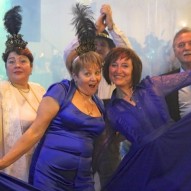 Зустріч Нового 2014 року в українському Культурному Центрі. Фото 35/64 Зустріч Нового 2014 року в українському Культурному Центрі. Фото 35/64